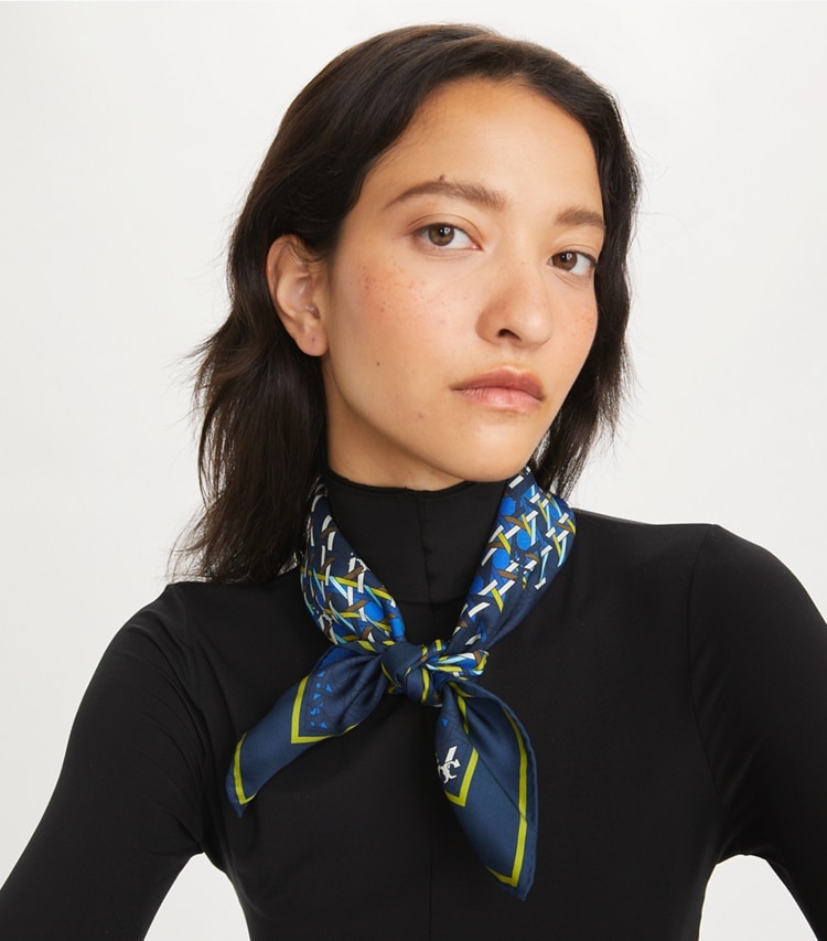 TORY BURCH WOMEN'S INK BASKETWEAVE NECKERCHIEF - Ink Basketweave Navy - Click Image to Close